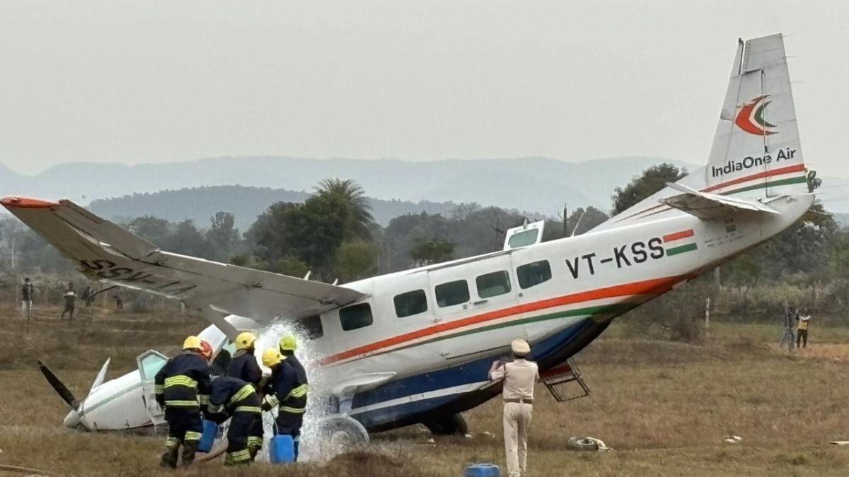 Emergency Landing of IndiaOne Air Plane Near Rourkela, All Onboard Safe